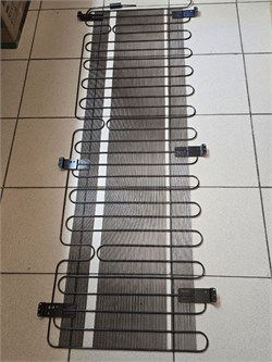 Конденсаторная решетка холодильника Liebherr (Либхер) RTS17476000008533624-УЦ