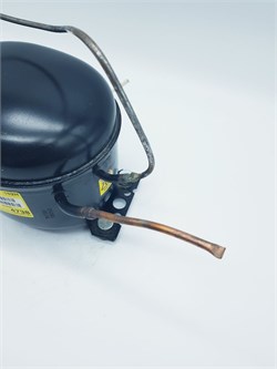 Компрессор DANFOSS для холодильника RTS17476000008533694-Б/У