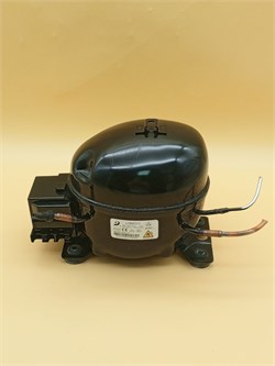 Компрессор-Б/У LC82CY1 R600A холодильника RTS17476000008532259-БУ - фото 810693